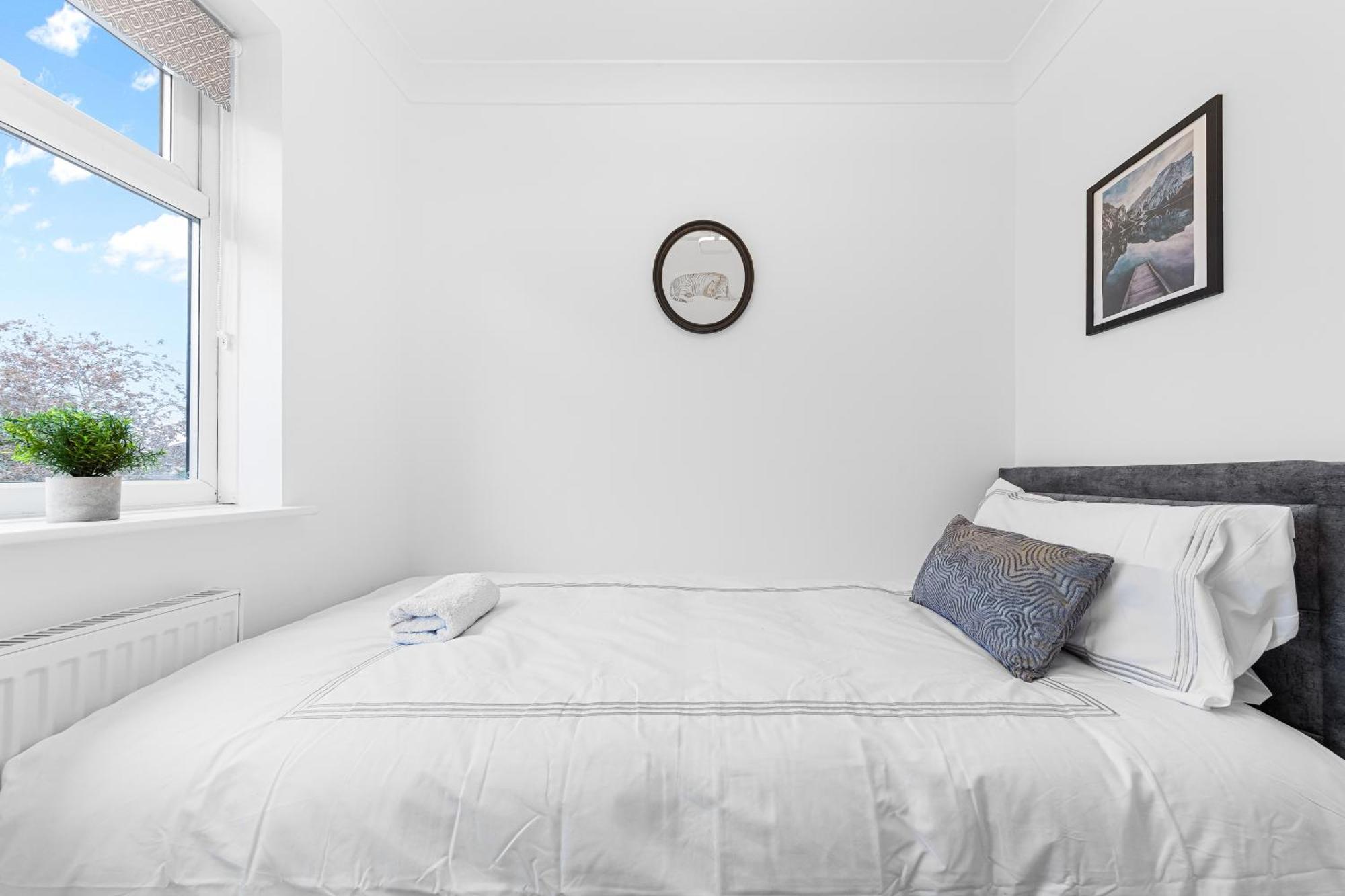 3 Bedroom House Close To Dartford Station Exteriér fotografie